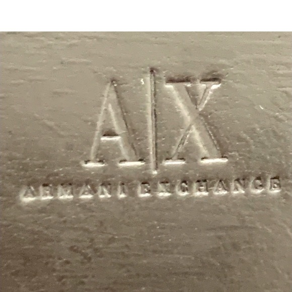 Armani Exchange A/X Bifold Leather Wallet
Black Good Condition - Picture 9 of 11